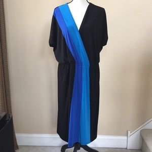 Blue & Black Sleeveless Dress (Size 18/20)